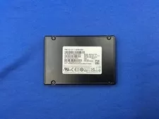 MZ-WLR1T90 Samsung PM1733 1.92TB PCIe 4.0 x4 U.2 SSD MZWLR1T9HBJR-00007 - Used