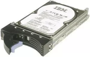 81Y9650 81Y9651 81Y3805 IBM - Hard drive - 900 GB - hot-swap - 2.5" SFF - SAS-2 - 10000 rpm - for System x32XX M3; x3400 M3; x35XX M3; x3690 X5; x36XX M3 x3850 X5 x3950 X5 - Usado Garantia 6 Meses - Pedido 15 dias
