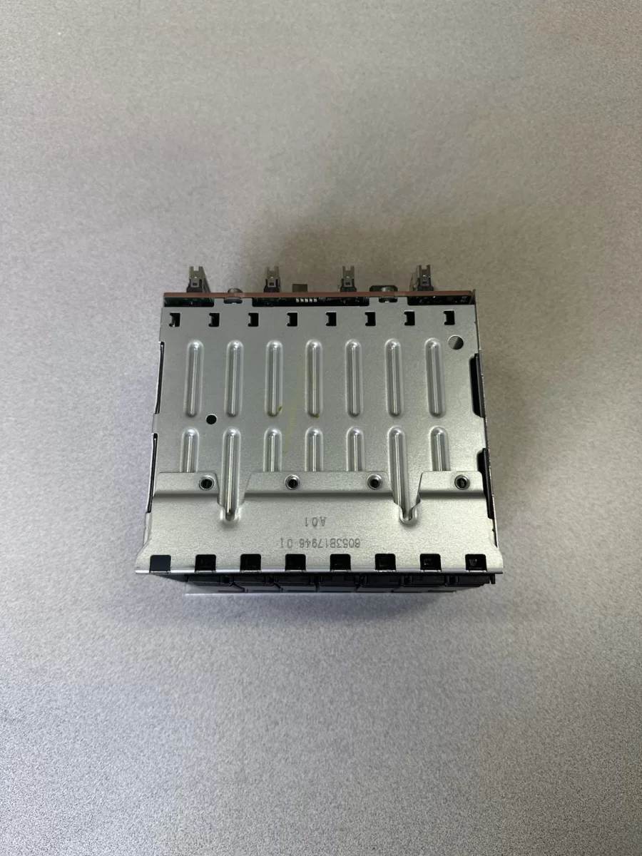 Backplane HPE 8-Bay 2.5" SFF NVMe U.3 para ProLiant DL380 Gen10 Plus G11 P39780-001 P20881-001 Producto de Segundo Uso
