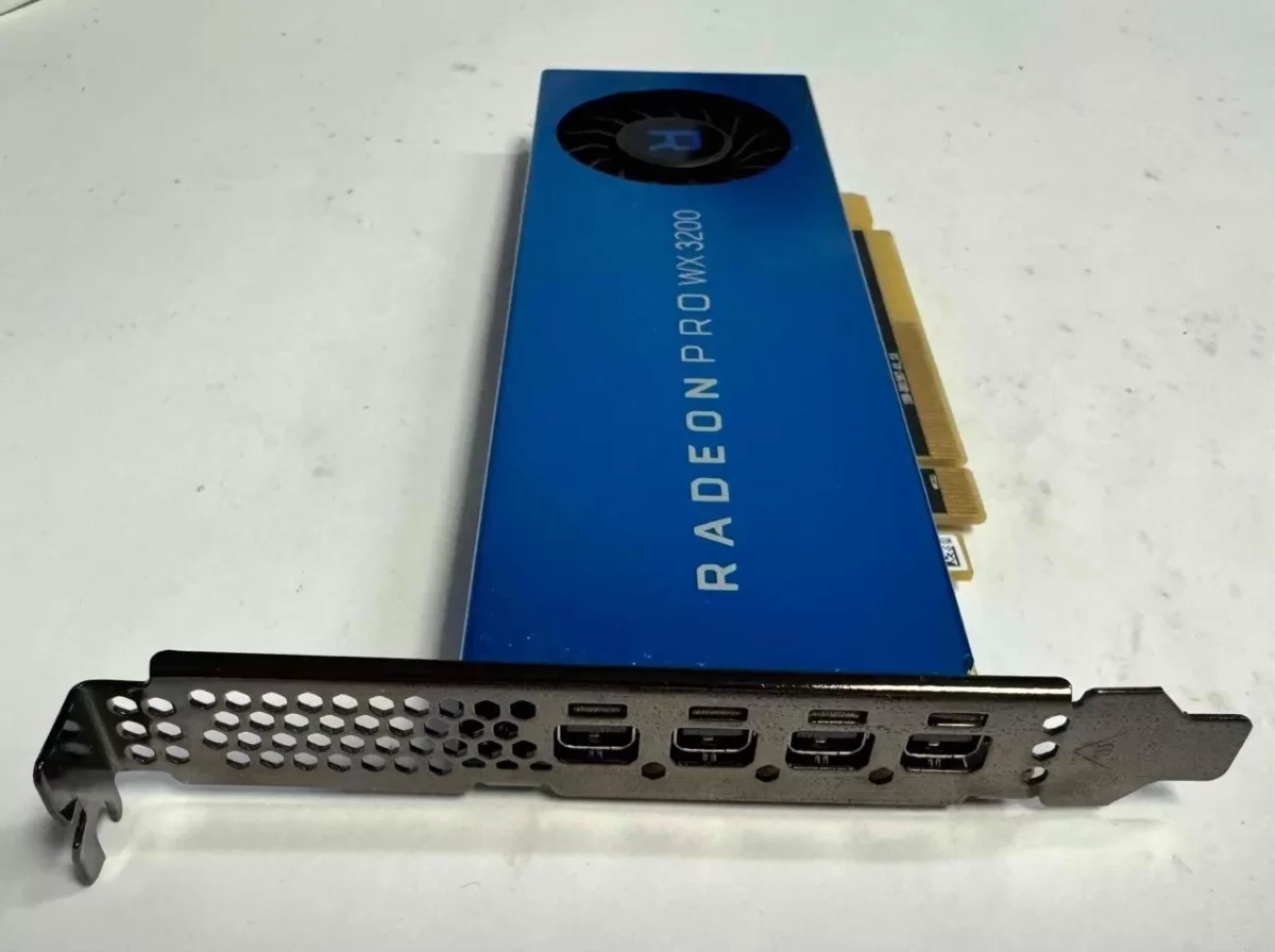 Tarjeta Gráfica HP AMD Radeon Pro WX 3200 4GB GDDR5 4x Mini DisplayPort Low Profile L57519-002 L58861-001 Producto de Segundo Uso