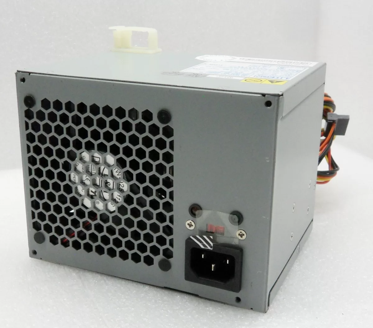 IBM ThinkCenter ATX Power Supply FRU P/N 24R2574 PS-5311-3M. - Usado
